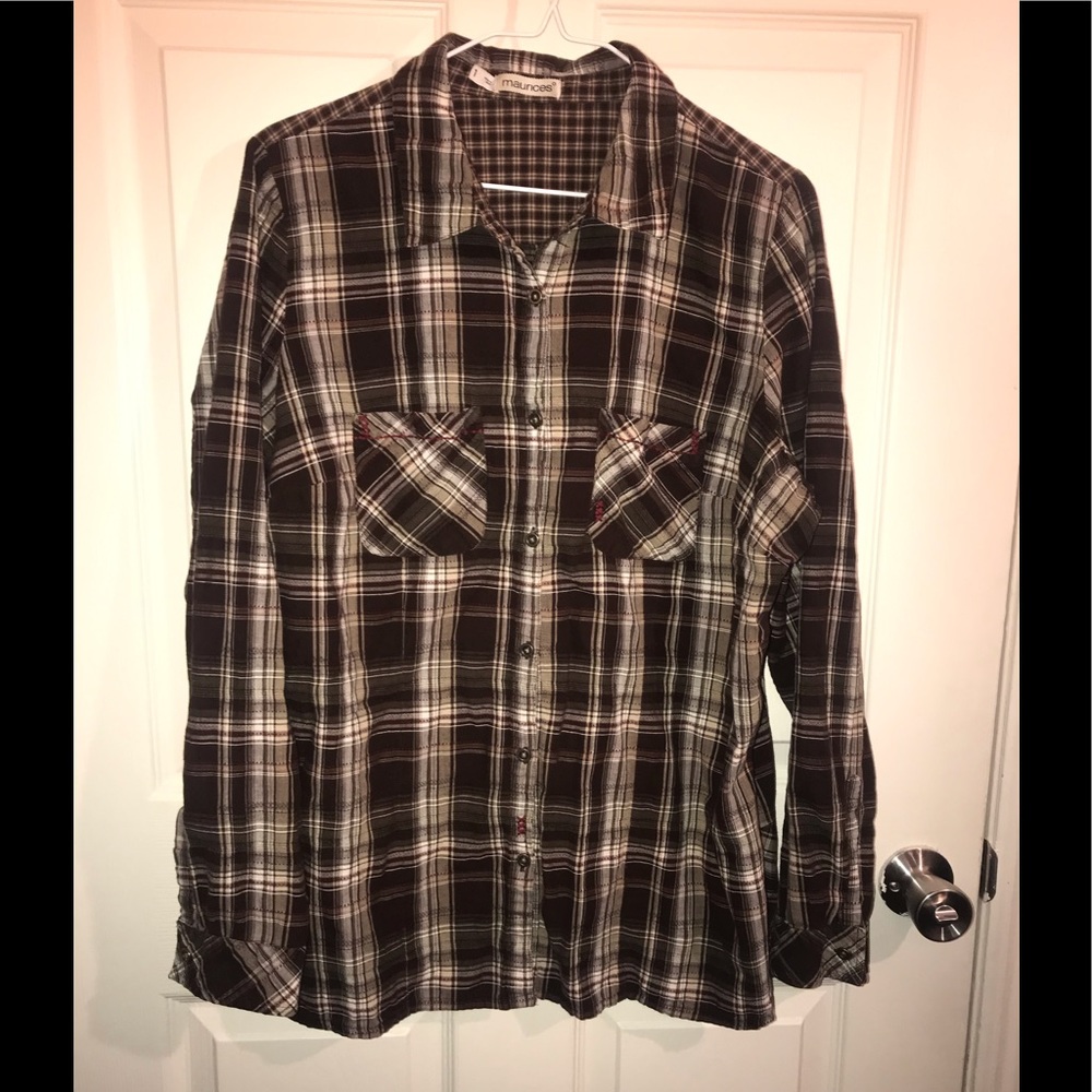 Maurice’s Women’s 1x button down light weight shir